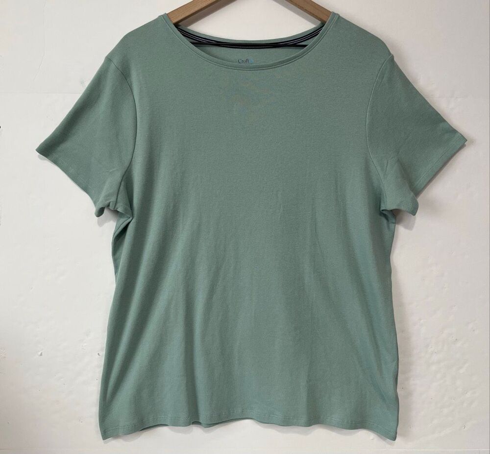 Croft & Barrow The Classic Tee  Sage Green   Size XL